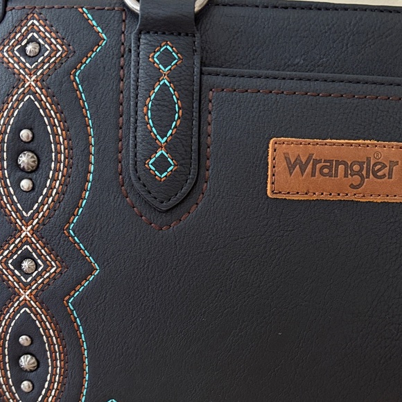NWT Wrangler Black Satchel/Crossbody with Brown and Aqua Accents - Picture 4 of 8
